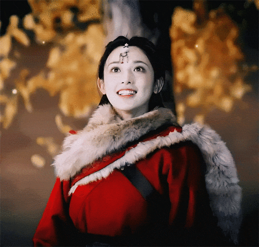 《东宫》剧照2019年《东宫》在影视界红了一把,让女主彭小苒在影视界