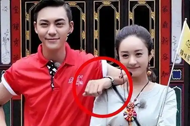 回顾徐锦江的胶带,钟汉良的绅士手,这5位的分寸感让多少男星脸红