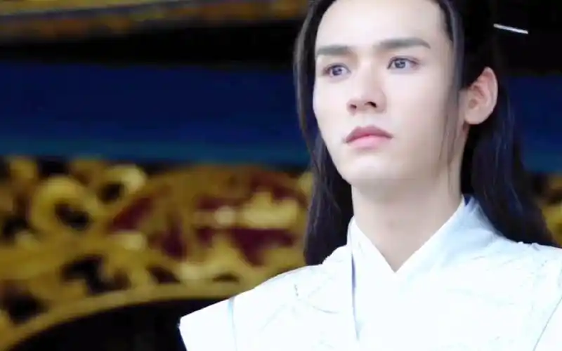 龚俊温客行这个扇子摇的好帅啊嘿嘿嘿