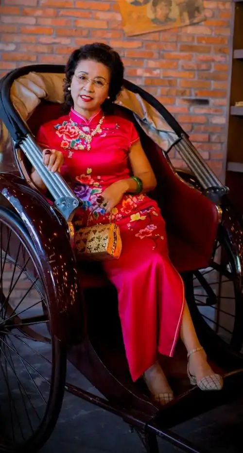 中国旗袍魅力无限