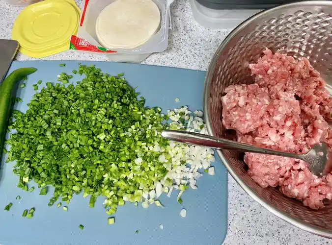 记录第一次包饺子09