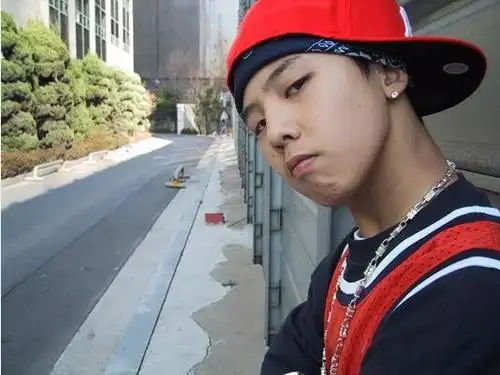 bigbang权志龙29岁生日晒童年照 出道前旧照全盘点【组图】 (22)