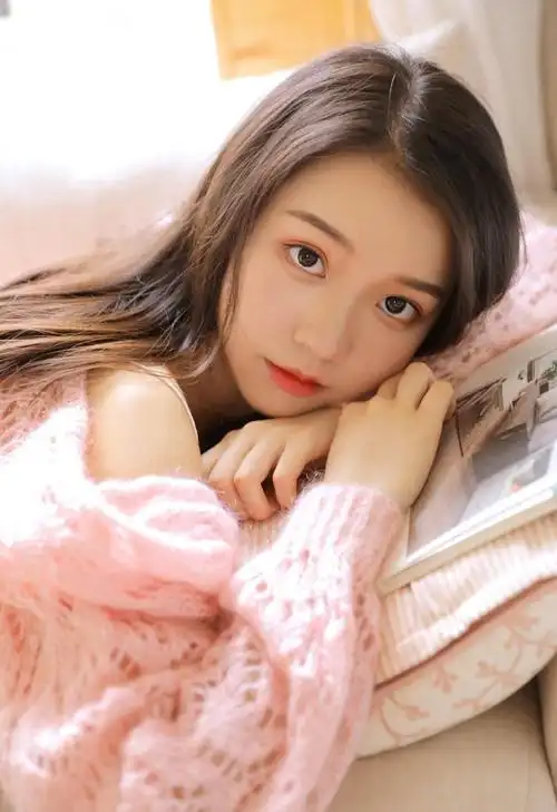 粉嫩美女诱惑美腿居家私房写真