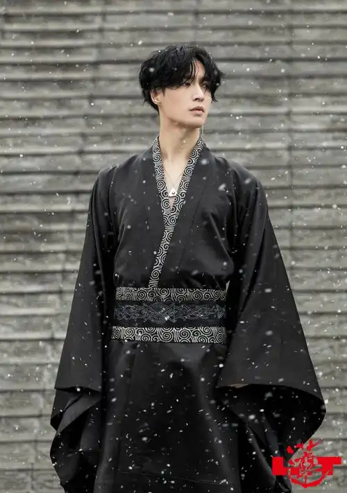 张艺兴新专辑《莲》正式上线 原创m-pop曲风打破多项纪录获肯定