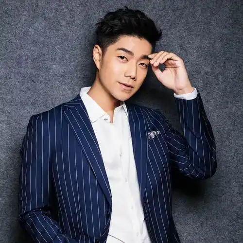 投票袁成杰个人资料详细资料>别名:成杰,jerry性别:男国籍:中国身高