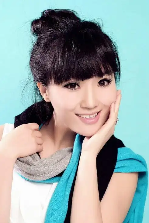 刘敏(贵州卫视节目主持人)_尚可名片