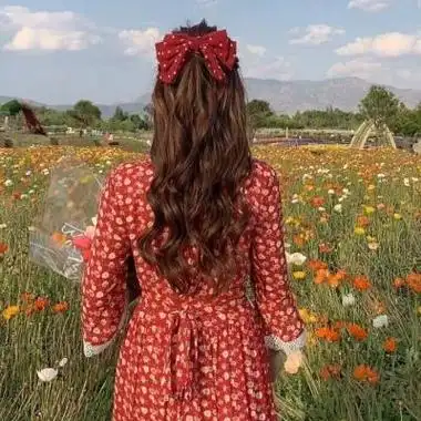 美女头像真实自然背影