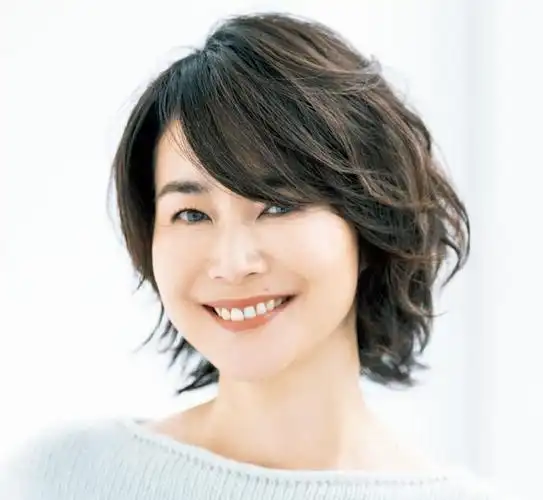 越短越洋气减龄这8款迷人短发型适合4050岁的女人参考