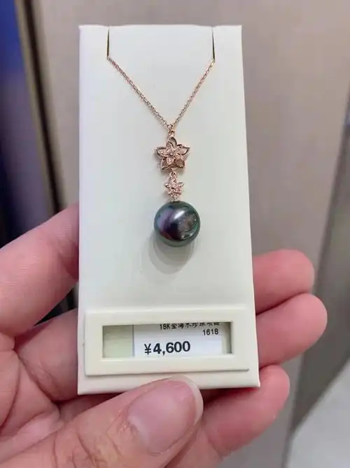 周大福珍珠项链