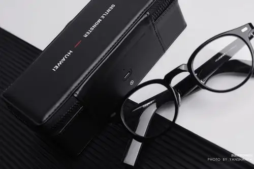 原创华为eyewearii智能眼镜图赏看似时尚眼镜实则超智能