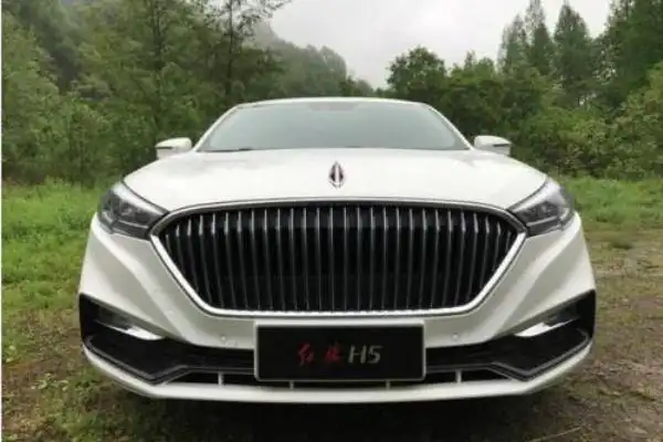 15万左右汽车排行榜国产红旗h5最亮,比克君威排名第9