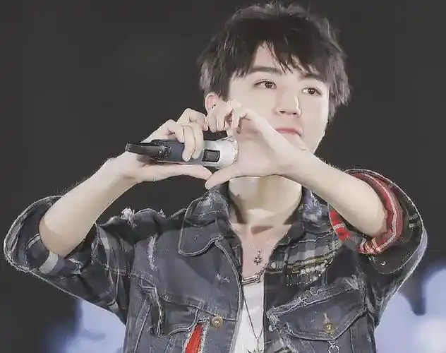 吴世勋|杨幂|林允儿|王俊凯_网易订阅