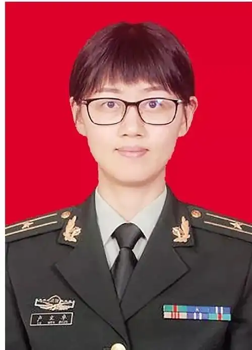 卢文津,武警浙江省边防总队少校警官,芝英镇西卢村人.