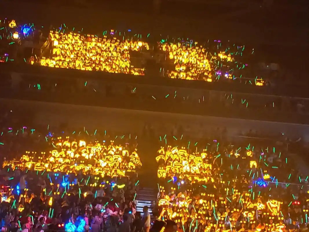 橙海应援超有牌面丞星姐姐slay全场