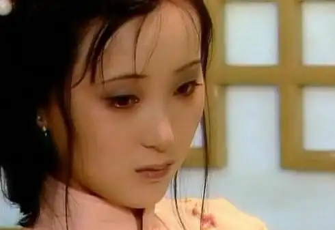 陈晓旭版本《红楼梦》梨花带雨的林黛玉,哪一张哭到你的心坎里?