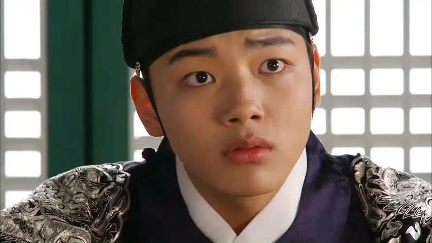 金秀贤《拥抱太阳的月亮》韩语 3-14