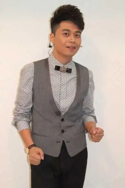 浙江卫视晓莉图片(浙江卫视沈涛老婆晓莉个人资料)-天晟网