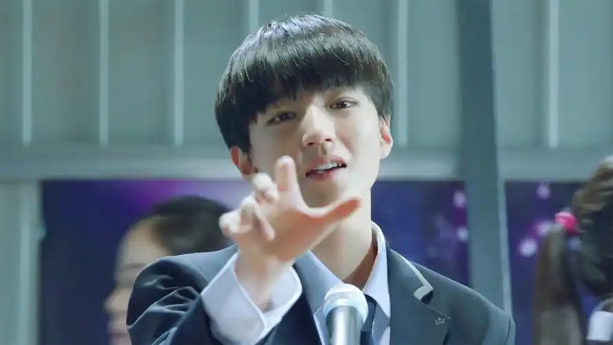 王俊凯#2016.08 《小别离》