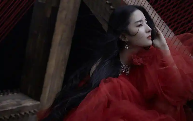 刘亦菲时尚古风高清桌面壁纸