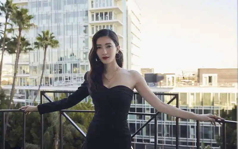 江疏影口大佬照片_星座运势