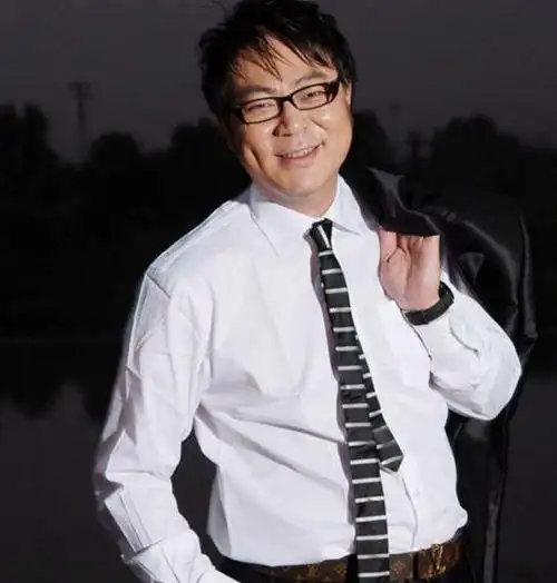 夏东海的饰演者高亚麟