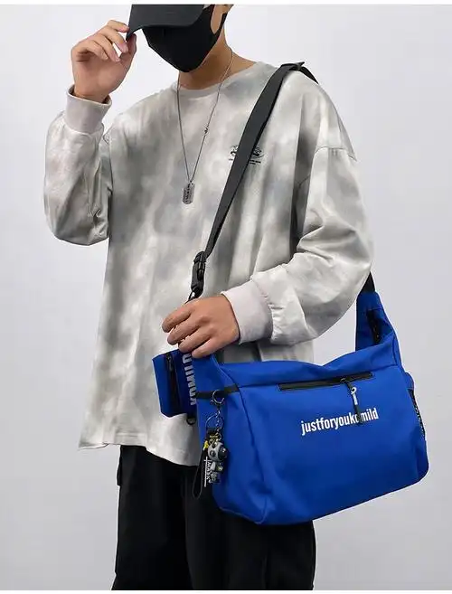 0kg店铺:圣迪凯千谷丽专卖店商品编号:10062942885439商品名称:斜挎包