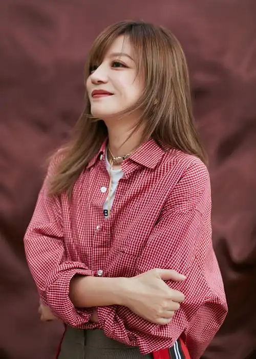 赵薇穿搭是最美的look,可多安排些!