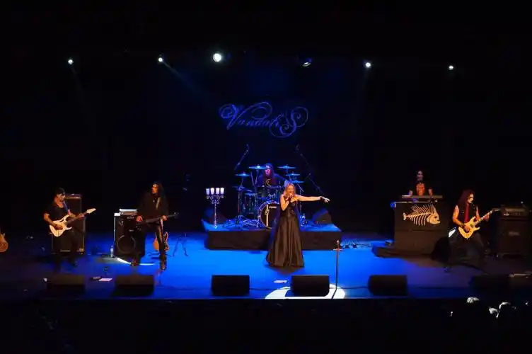 音乐会场景音乐