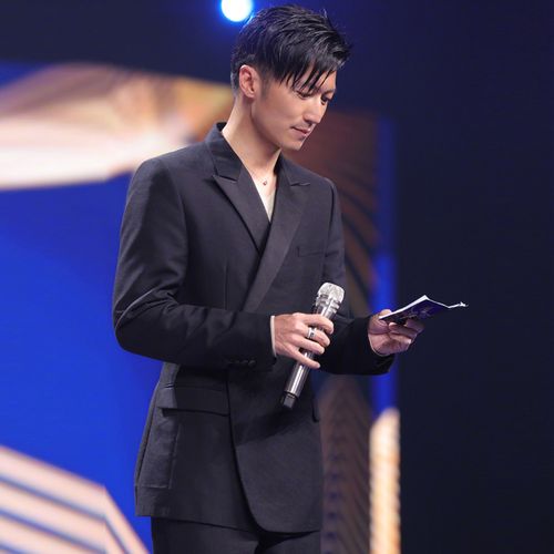谢霆锋刘恺威锋味明星同款年会演出舞台酒会主持艺考偏襟西服9091