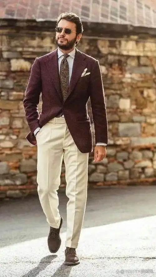 高管男士衣橱必备8款高级定制西装搭配技巧