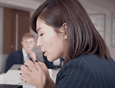 明星爱豆刘涛gif动图_动态图_表情包下载_soogif