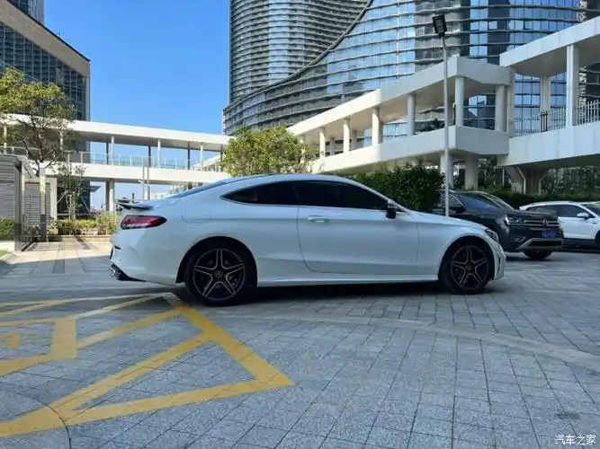 奔驰2020c260coupe双门轿跑