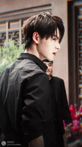 回应: 肖宇梁|张起灵定妆照(图楼包含100 小哥图.