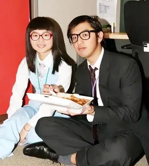 回顾周笔畅三段感情都失败38岁仍未婚喜欢享受独处的时光