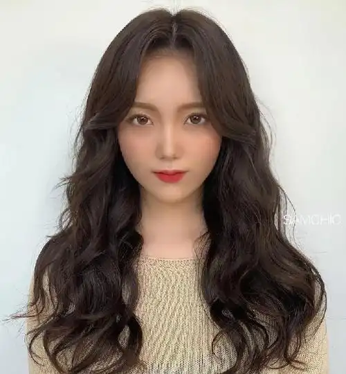 韩式升级版中长发 浪漫优雅公主卷发_女生卷发 - 美发站