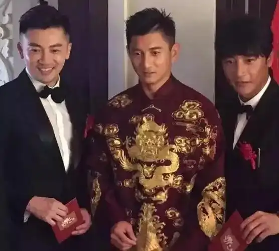 这是来自台湾的陶晶莹,霍建华,张小燕;然而,大家期待已久的"胡霍cp"