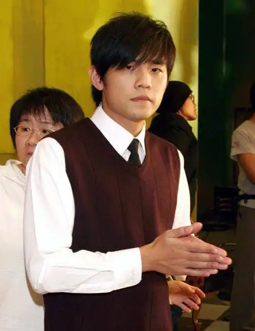 力保周杰伦 春晚抓住年轻人的心