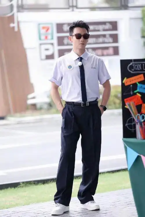 跑男校服路透杨颖李晨蔡徐坤泰国站收官录制全员高颜值