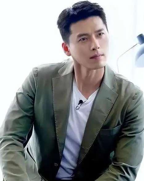 重庆某酒店总经理因颜值走红,不料竟是陈坤发小,陈坤现身评论区|玄彬|