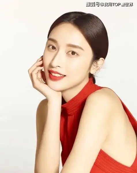 原创顶不住啊顶不住啊39岁张俪这身材着实顶不住