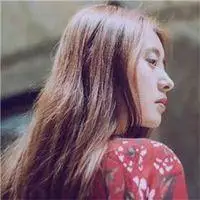 侧脸女生长发飘逸头像_微信头像图片大全
