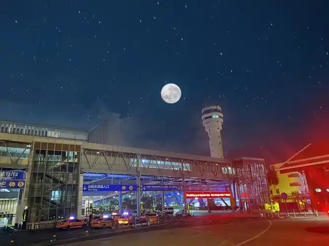 凌晨十二点的飞机76场