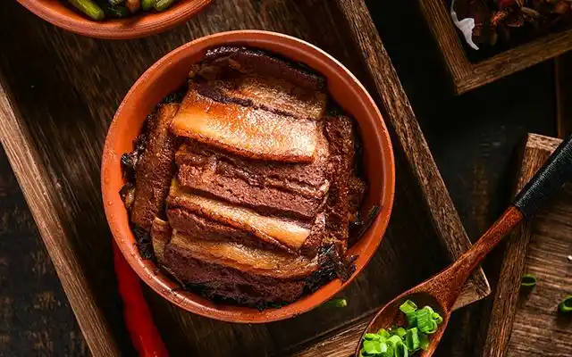 毫无保留项目介绍小碗菜顾名思义,就是小份的菜品,以速度快,品种多