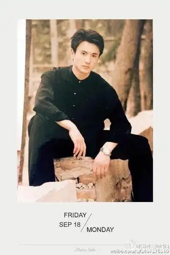 五年前的沈腾堪称校草