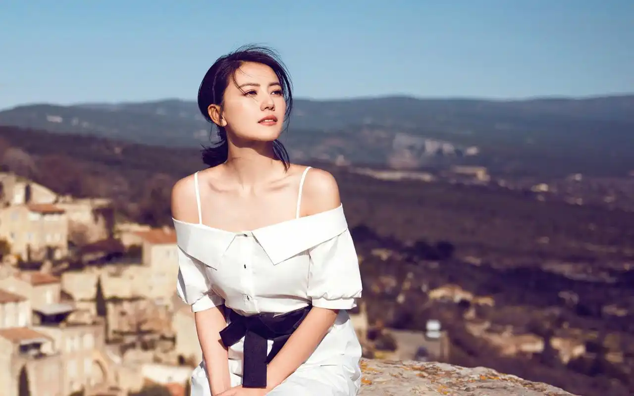 女神高圆圆唯美写真图片桌面壁纸