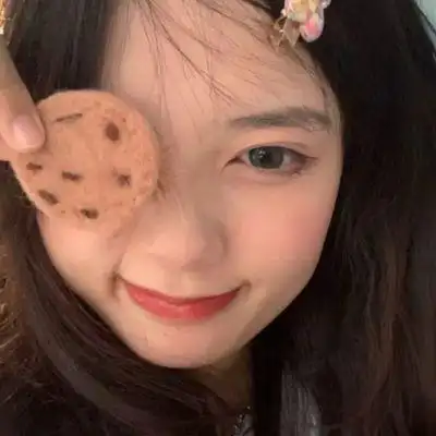 可爱清新女生头像正脸平平淡淡回首已陌路