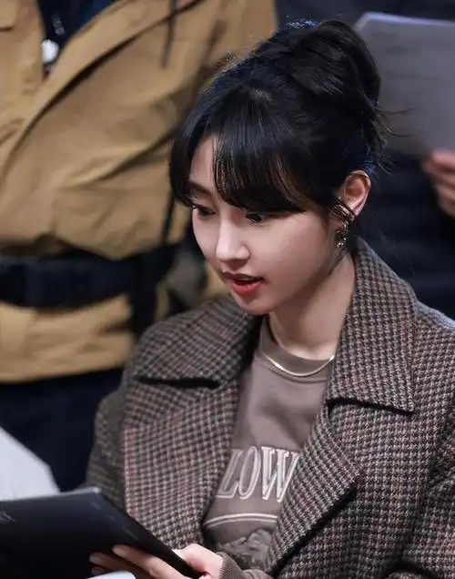 白百何再掀波澜新曝猛料胜过当年一指弹粉丝真是少见多怪