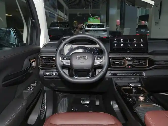 吉利汽车 豪越 2022款 1.8td dct黑金限定版 7座