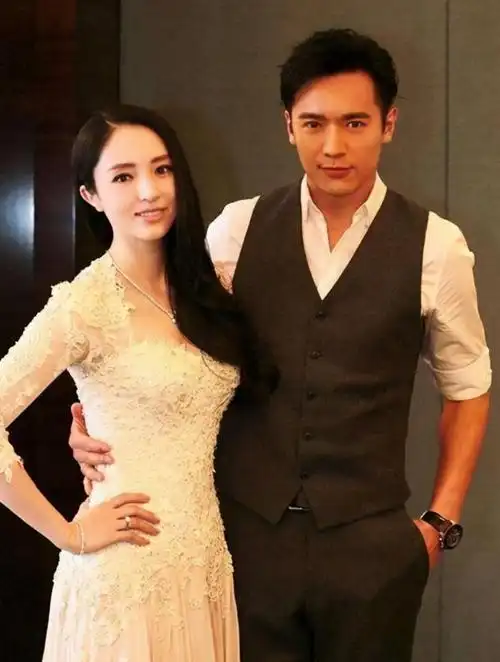 董璇称不后悔帮高云翔目前和小11岁鲜肉热恋中