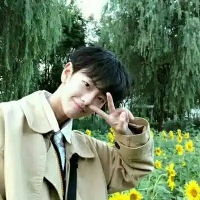 高清阳光帅气男生头像治愈系图片笑容